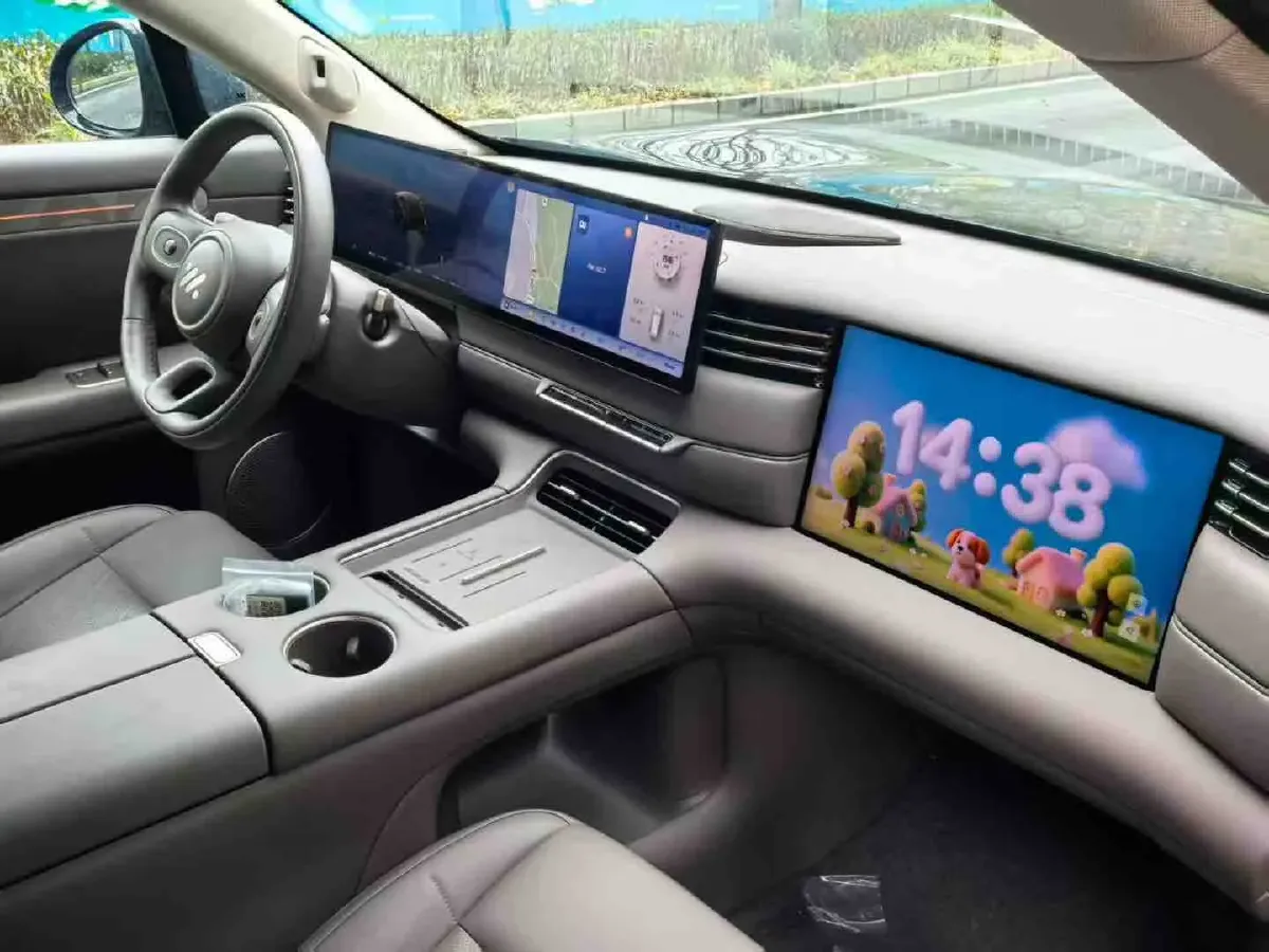 2026 IM LS6 REEV 155HP REEV,autocango,china used car exporter,china ev exporter,chinese used car exporter,chinese used ev exporter