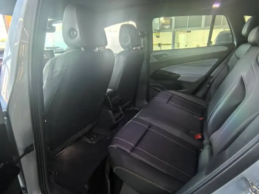 2023 Volkswagen ID.4 X BEV 52.8KWH,autocango,china used car exporter,china ev exporter,chinese used car exporter,chinese used ev exporter