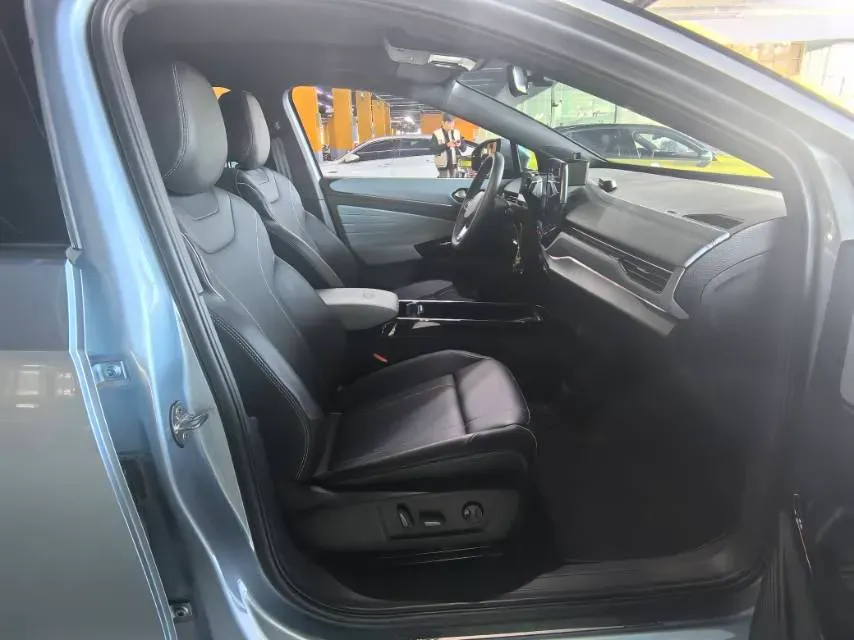 2023 Volkswagen ID.4 X BEV 52.8KWH,autocango,china used car exporter,china ev exporter,chinese used car exporter,chinese used ev exporter