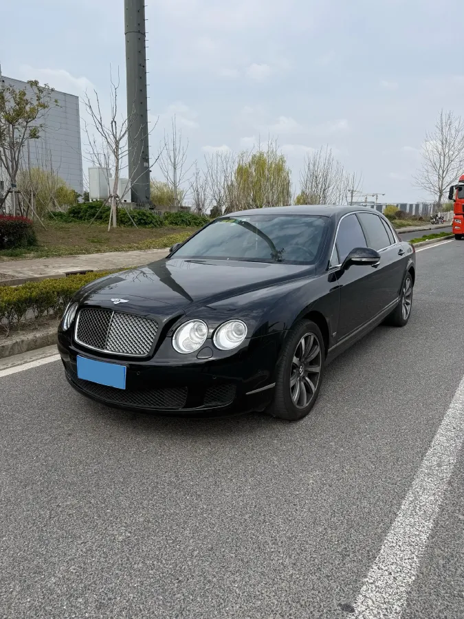 2012 Bentley Flying Spur 6.0T 560HP W12 6AT,autocango,china used car exporter,china ev exporter,chinese used car exporter,chinese used ev exporter