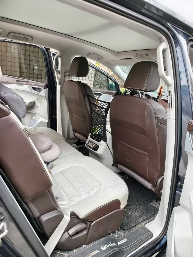 2022 Volkswagen Talagon 2.0T 220HP L4 7DCT,autocango,china used car exporter,china ev exporter,chinese used car exporter,chinese used ev exporter