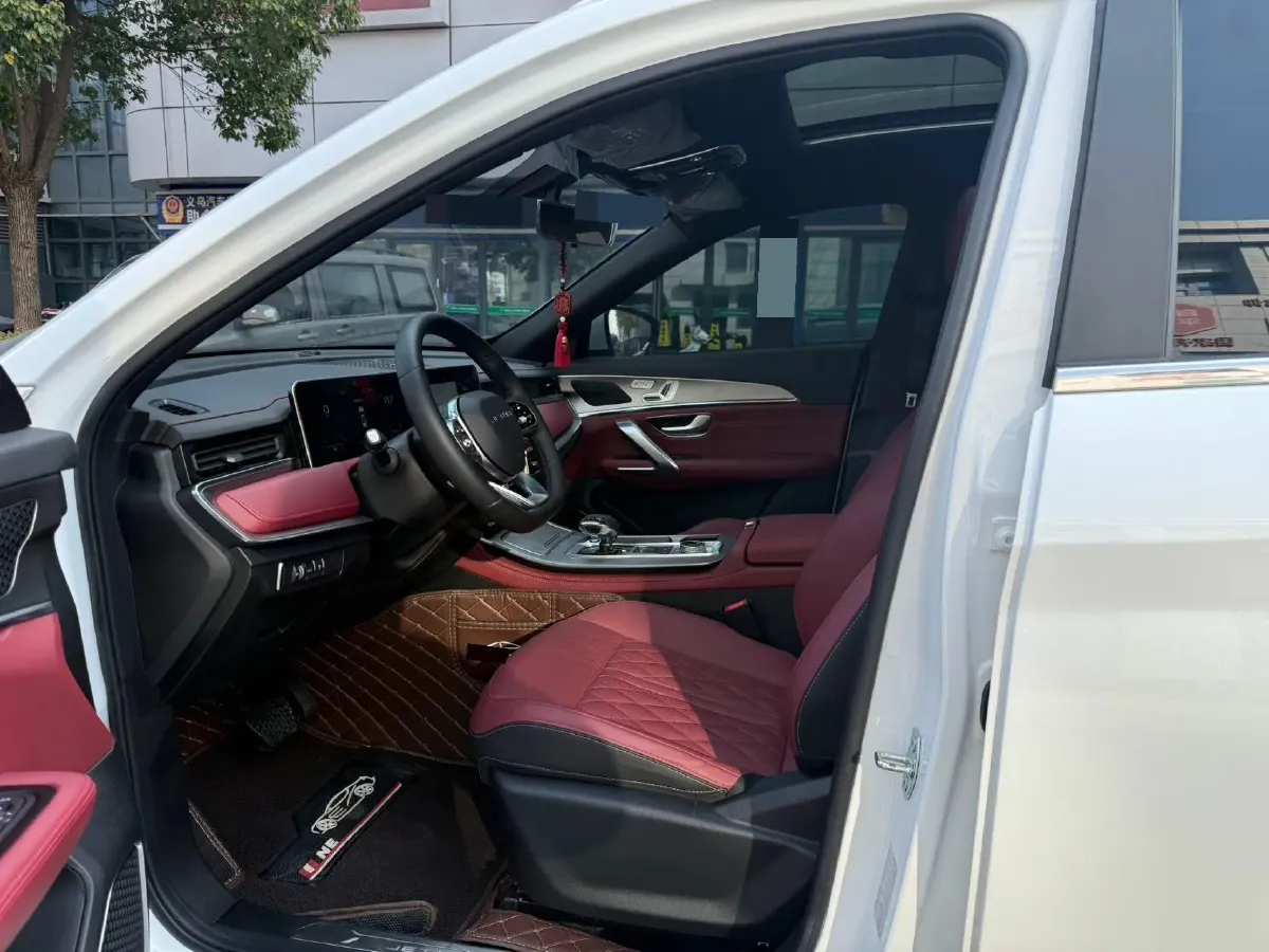 2024 Jetour X70 Plus 1.5T 156HP L4 6DCT,autocango,china used car exporter,china ev exporter,chinese used car exporter,chinese used ev exporter