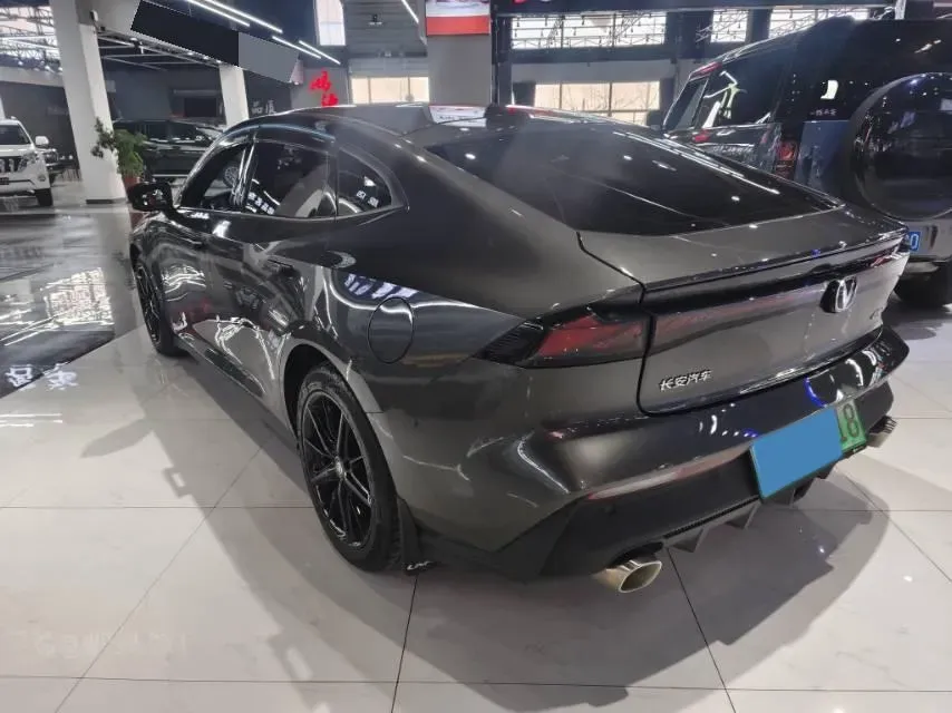 2023 ChangAn UNI-V iDD 1.5T 170HP L4 6TCT PHEV 18.4KWH,autocango,china used car exporter,china ev exporter,chinese used car exporter,chinese used ev exporter