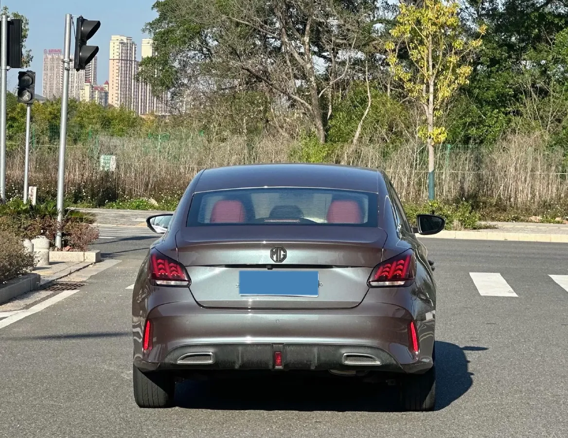 2021 MG 5 1.5L 120HP L4 5MT,autocango,china used car exporter,china ev exporter,chinese used car exporter,chinese used ev exporter