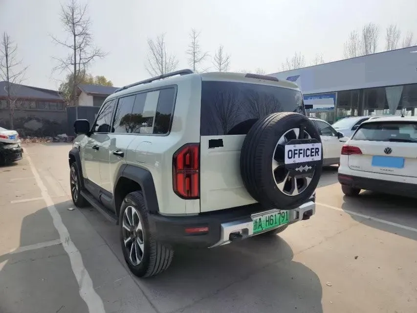 2023 FangChengBao Bao 5 1.5T 194HP L4 E-CVT PHEV 31.8KWH,autocango,china used car exporter,china ev exporter,chinese used car exporter,chinese used ev exporter