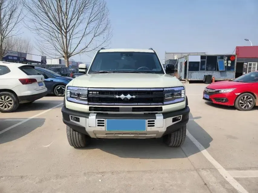 2023 FangChengBao Bao 5 1.5T 194HP L4 E-CVT PHEV 31.8KWH,autocango,china used car exporter,china ev exporter,chinese used car exporter,chinese used ev exporter