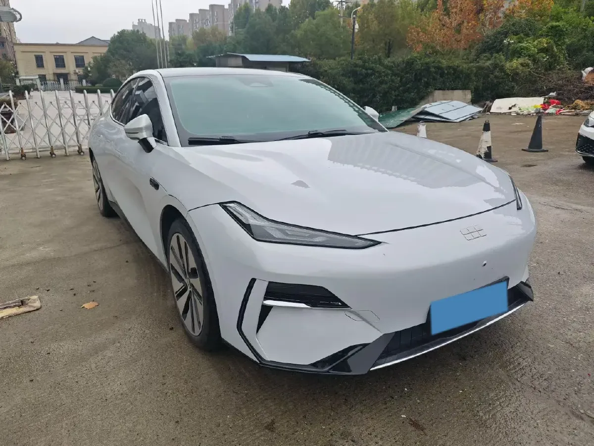 2024 Geely Galaxy E8 BEV 76KWH,autocango,china used car exporter,china ev exporter,chinese used car exporter,chinese used ev exporter