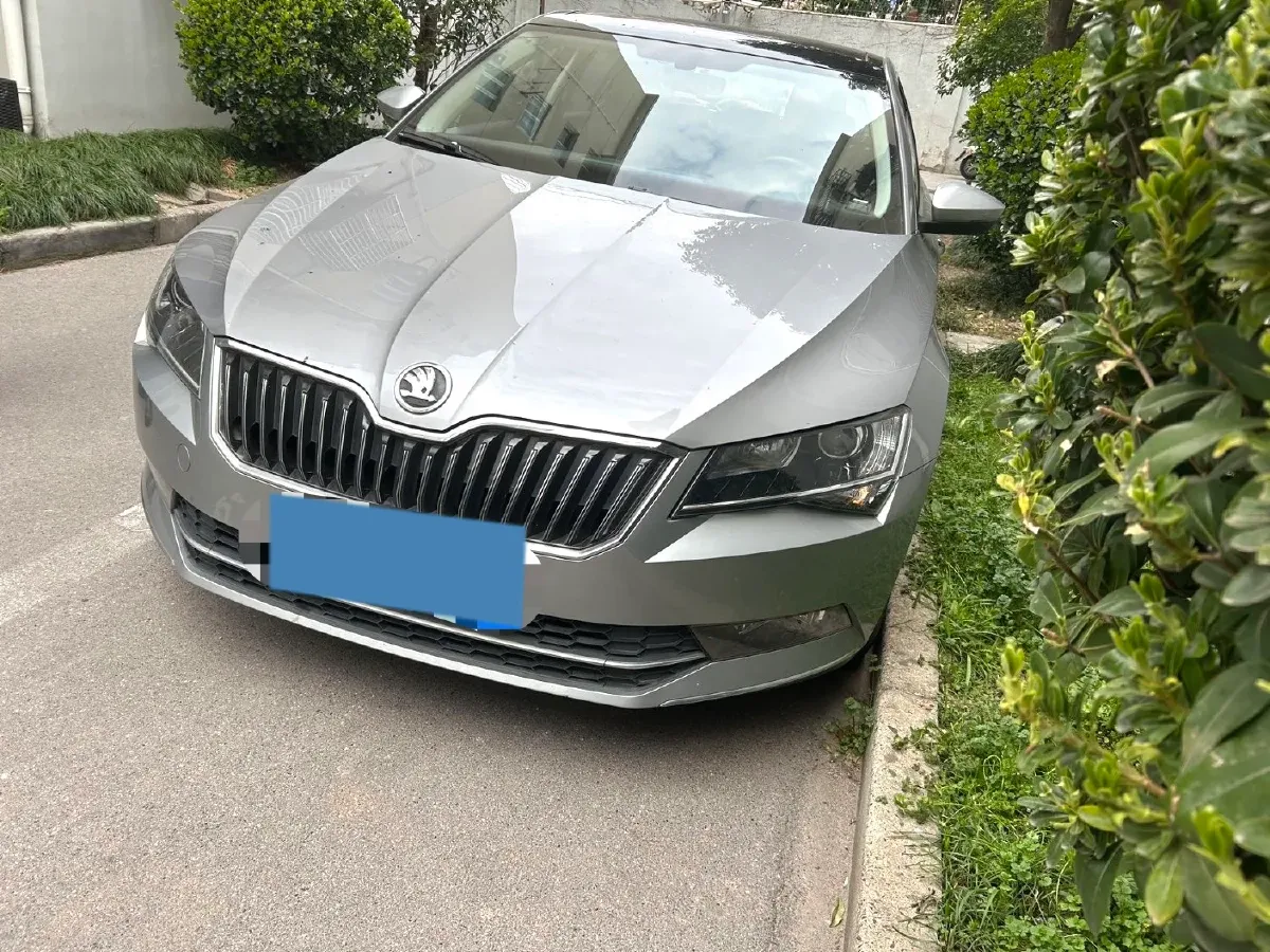 2018 Nissan Terra 2.5L 184HP L4 7AT,autocango,china used car exporter,china ev exporter,chinese used car exporter,chinese used ev exporter