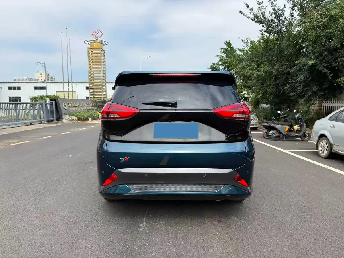 2020 HaiMa 7X 1.6T 195HP L4 6AT,autocango,china used car exporter,china ev exporter,chinese used car exporter,chinese used ev exporter