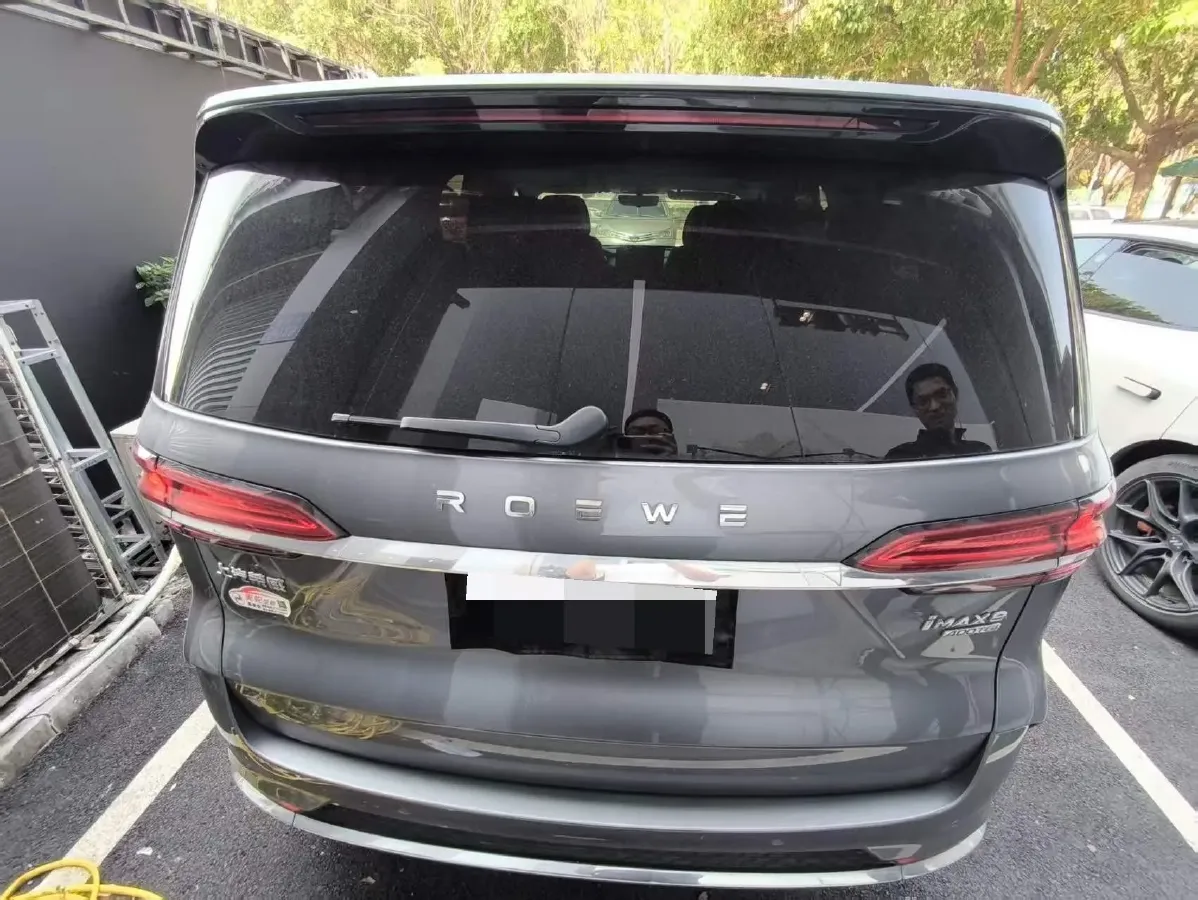 2022 Roewe iMAX8 2.0T 234HP L4 8AT,autocango,china used car exporter,china ev exporter,chinese used car exporter,chinese used ev exporter