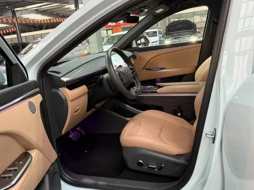 2024 ARCFOX αT5 BEV 65KWH,autocango,china used car exporter,china ev exporter,chinese used car exporter,chinese used ev exporter