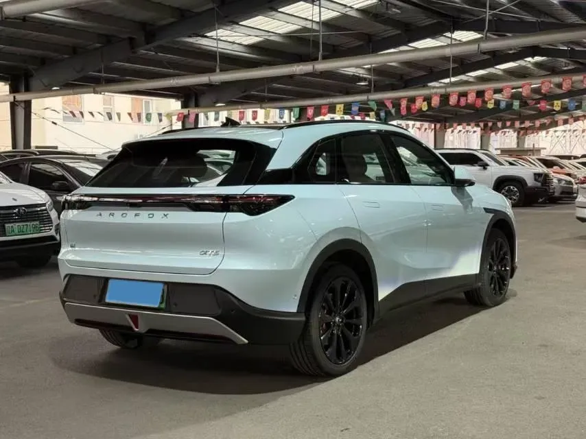 2024 ARCFOX αT5 BEV 65KWH,autocango,china used car exporter,china ev exporter,chinese used car exporter,chinese used ev exporter