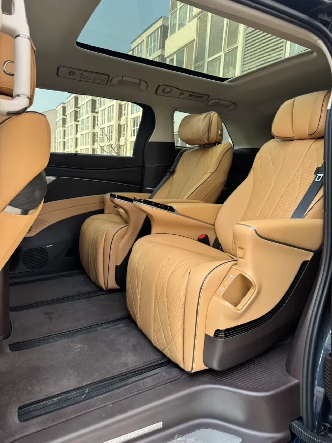 2024 Denza D9 1.5T 139HP L4 E-CVT PHEV 40KWH,autocango,china used car exporter,china ev exporter,chinese used car exporter,chinese used ev exporter