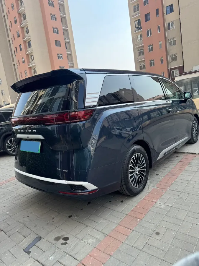 2024 Denza D9 1.5T 139HP L4 E-CVT PHEV 40KWH,autocango,china used car exporter,china ev exporter,chinese used car exporter,chinese used ev exporter