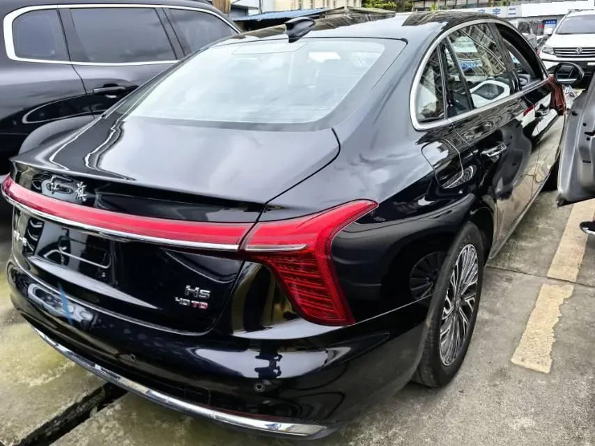 2024 HongQi H5 2.0T 224HP L4 8AT,autocango,china used car exporter,china ev exporter,chinese used car exporter,chinese used ev exporter