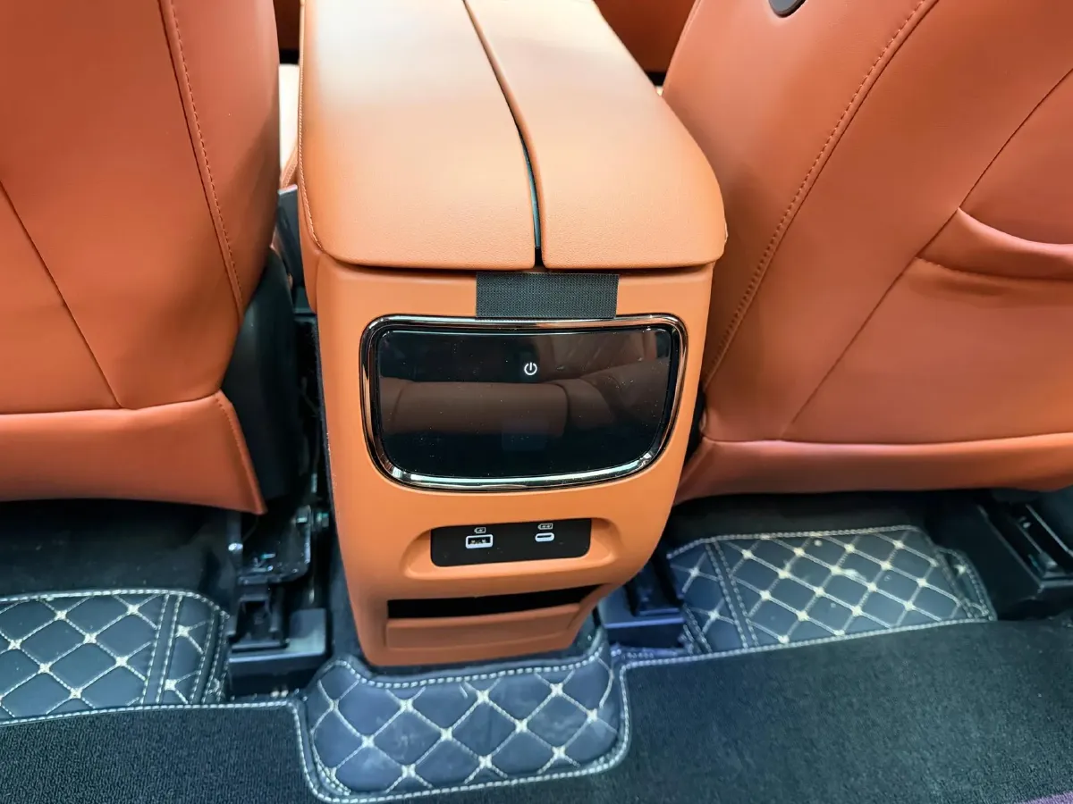 2025 Exceed VXC-DM 1.5T 156HP L4 3DHT PHEV 34.46KWH,autocango,china used car exporter,china ev exporter,chinese used car exporter,chinese used ev exporter