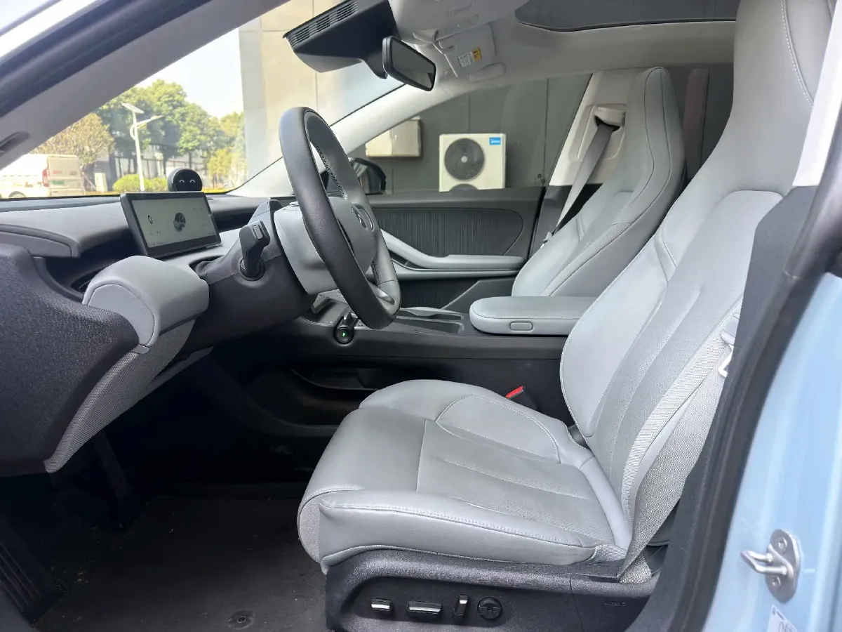 2022 JunTian HeiWuShi Youth 2.0T 203HP L4 6AT,autocango,china used car exporter,china ev exporter,chinese used car exporter,chinese used ev exporter