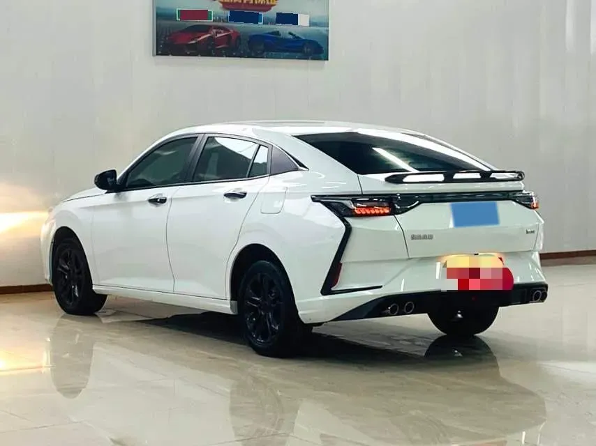 2023 DongFeng Aeolus YiXuan 1.5L 125HP L4 6DCT,autocango,china used car exporter,china ev exporter,chinese used car exporter,chinese used ev exporter