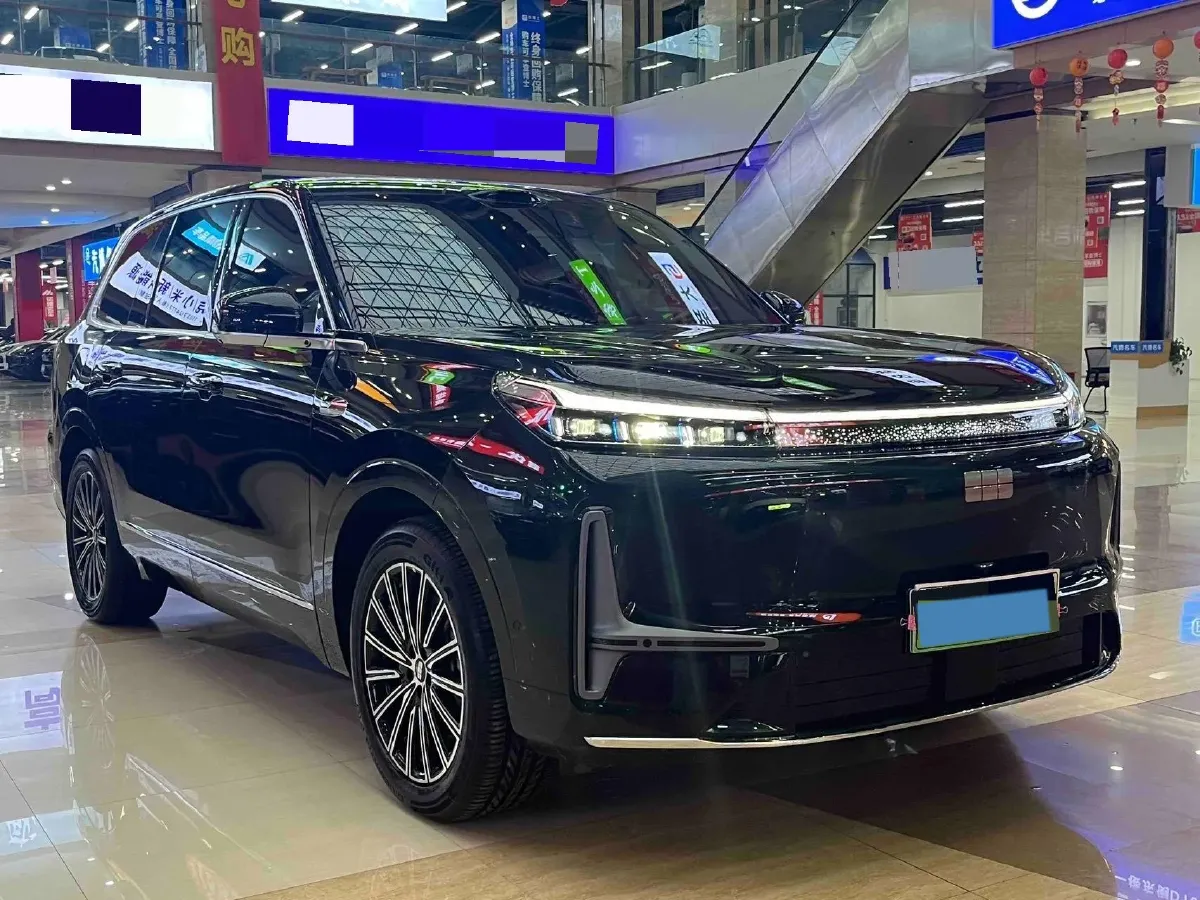 2025 Volkswagen Tiguan L 2.0T 220HP L4 7DCT,autocango,china used car exporter,china ev exporter,chinese used car exporter,chinese used ev exporter