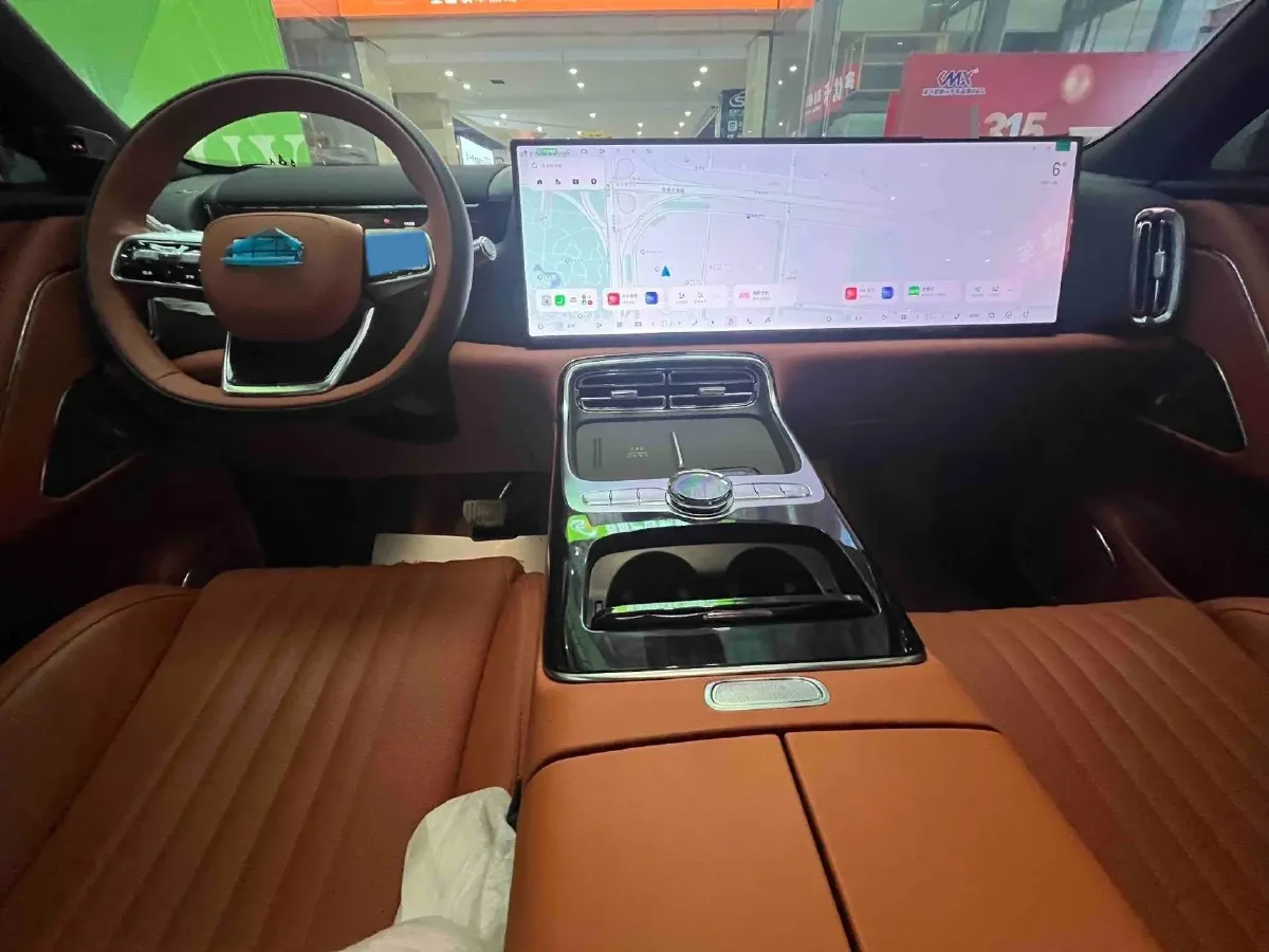 2025 Volkswagen Tiguan L 2.0T 220HP L4 7DCT,autocango,china used car exporter,china ev exporter,chinese used car exporter,chinese used ev exporter