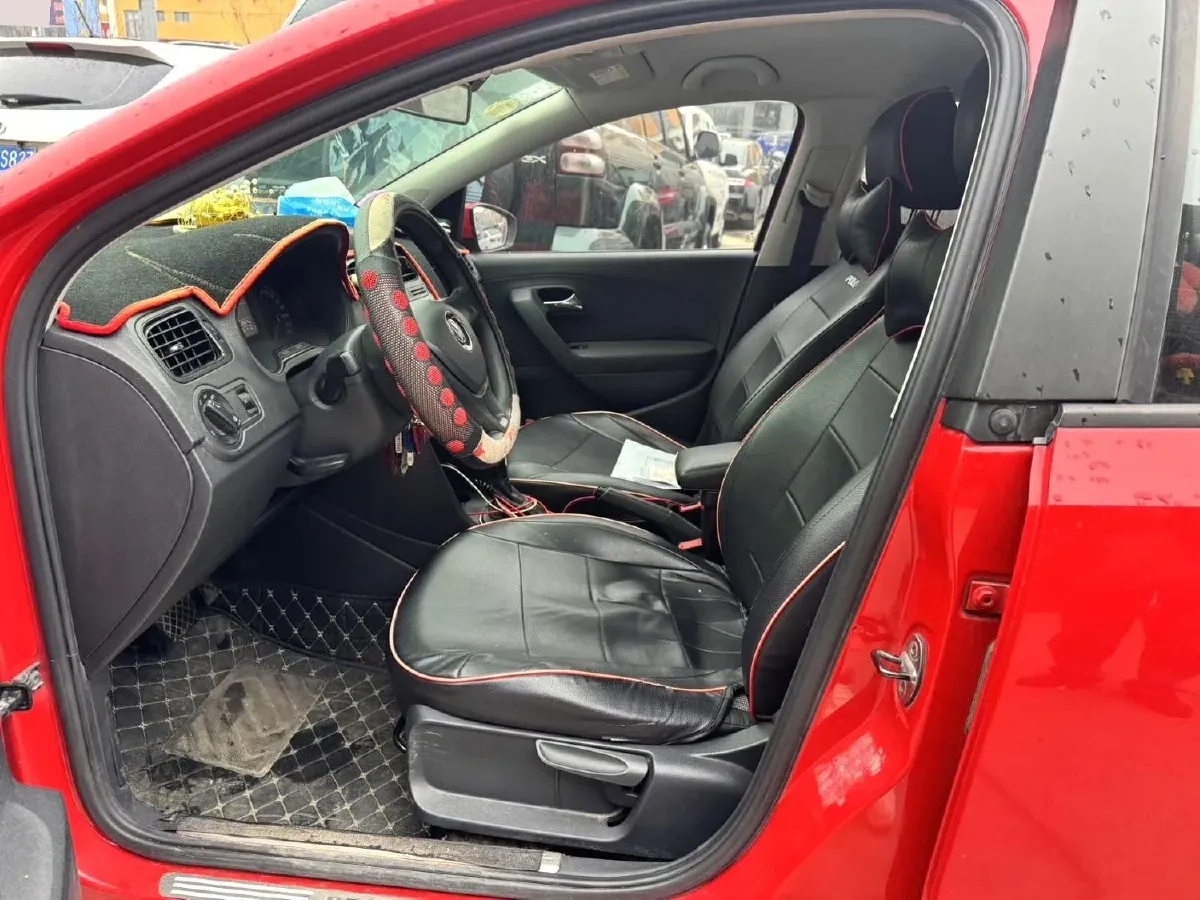 2016 Volkswagen Polo 1.4L 90HP L4 6AT,autocango,china used car exporter,china ev exporter,chinese used car exporter,chinese used ev exporter