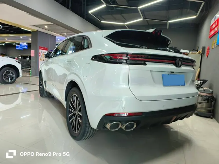2024 ChangAn UNI-K 2.0T 233HP L4 8AT,autocango,china used car exporter,china ev exporter,chinese used car exporter,chinese used ev exporter
