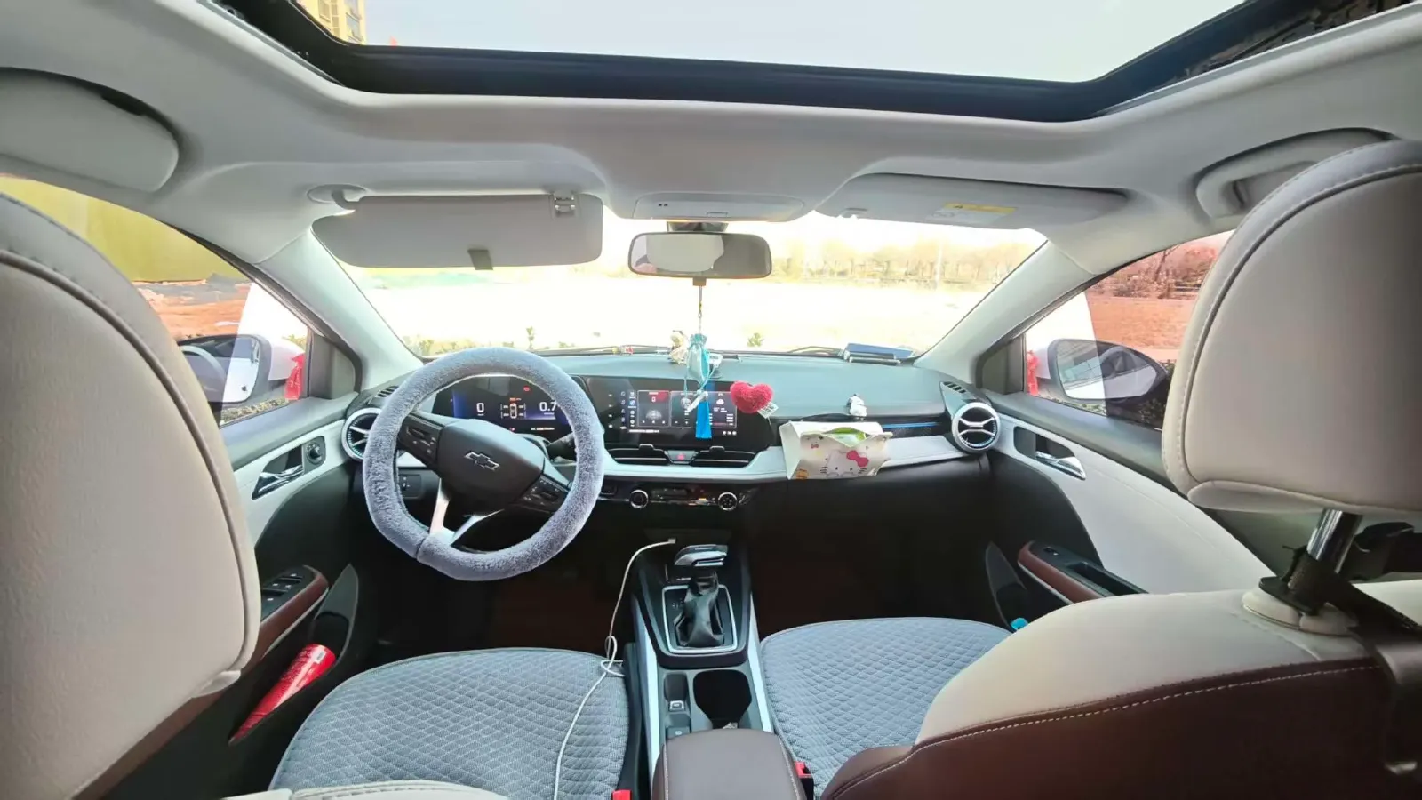 2023 Chevrolet Monza 1.5L 113HP L4 6DCT,autocango,china used car exporter,china ev exporter,chinese used car exporter,chinese used ev exporter