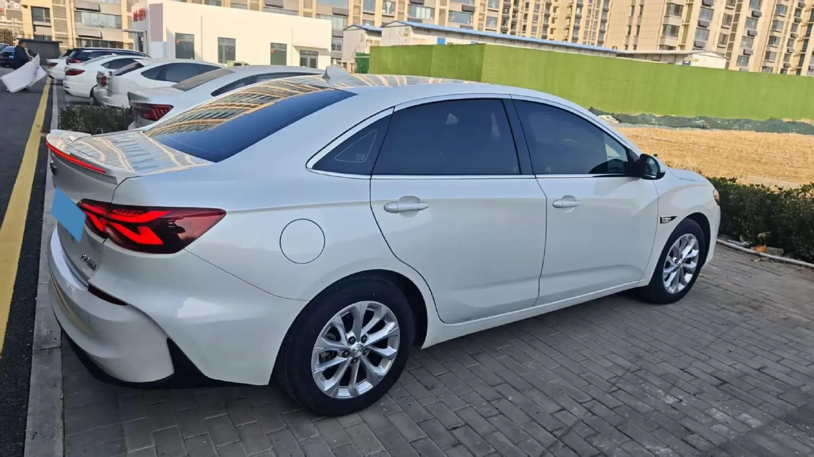 2023 Chevrolet Monza 1.5L 113HP L4 6DCT,autocango,china used car exporter,china ev exporter,chinese used car exporter,chinese used ev exporter