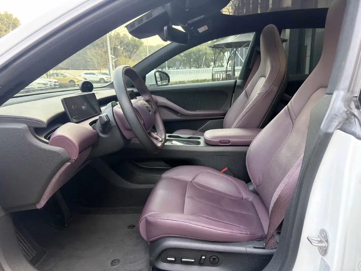 2022 JunTian HeiWuShi Youth 2.0T 203HP L4 6AT,autocango,china used car exporter,china ev exporter,chinese used car exporter,chinese used ev exporter