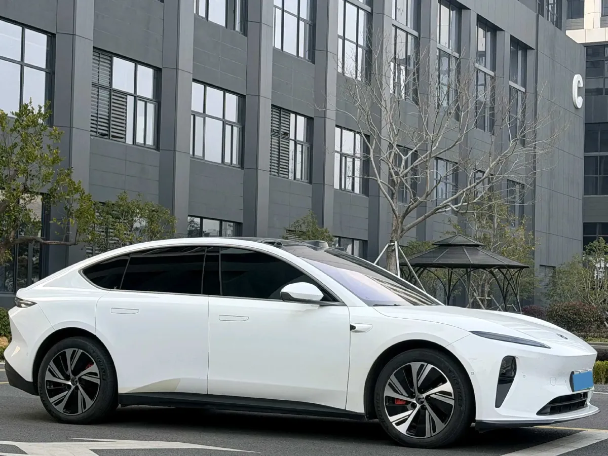 2022 JunTian HeiWuShi Youth 2.0T 203HP L4 6AT,autocango,china used car exporter,china ev exporter,chinese used car exporter,chinese used ev exporter