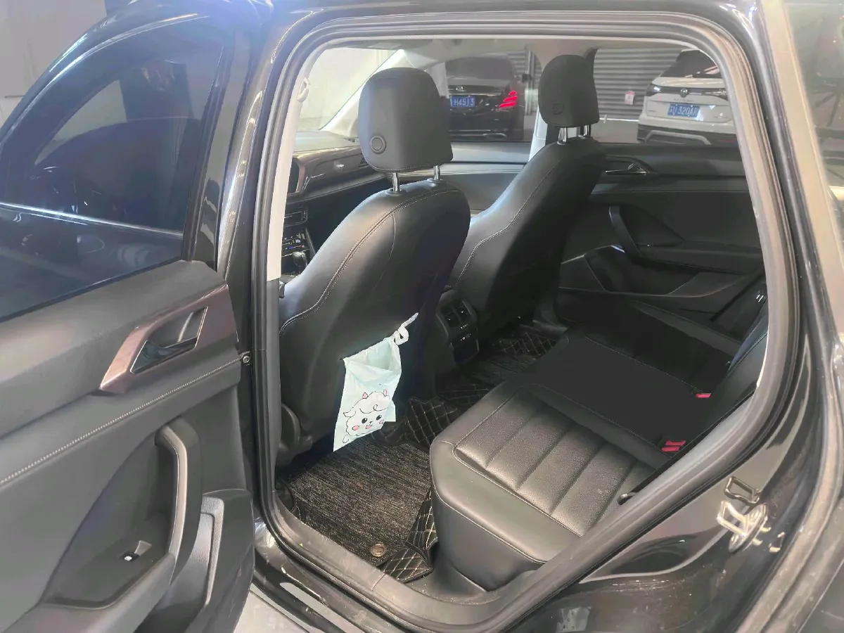 2021 Volkswagen Tharu 1.4T 150HP L4 7DCT,autocango,china used car exporter,china ev exporter,chinese used car exporter,chinese used ev exporter