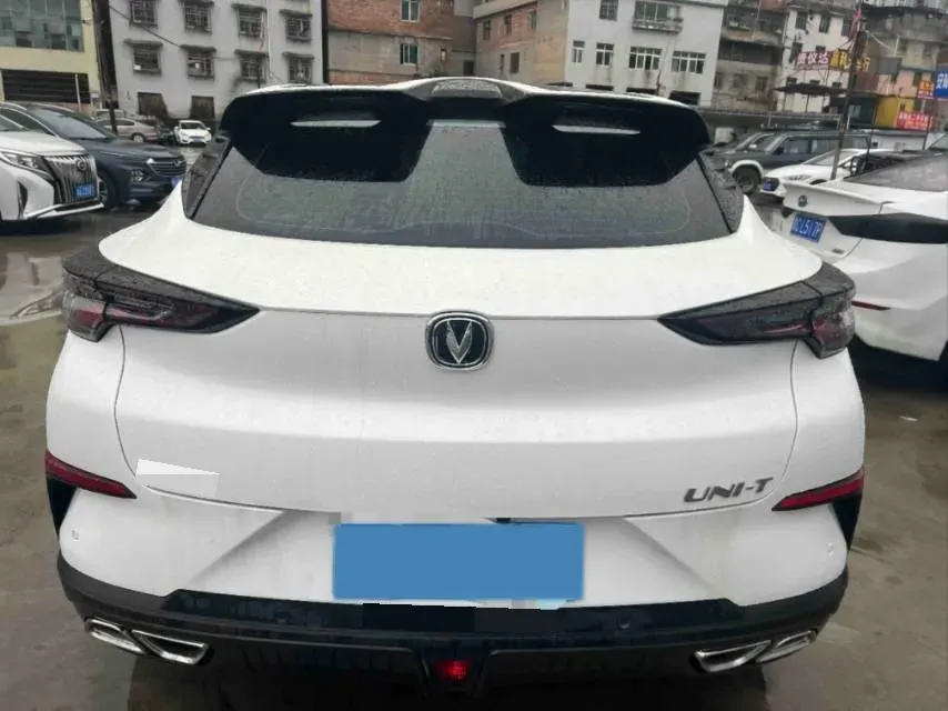 2022 ChangAn UNI-T 1.5T 188HP L4 7DCT,autocango,china used car exporter,china ev exporter,chinese used car exporter,chinese used ev exporter