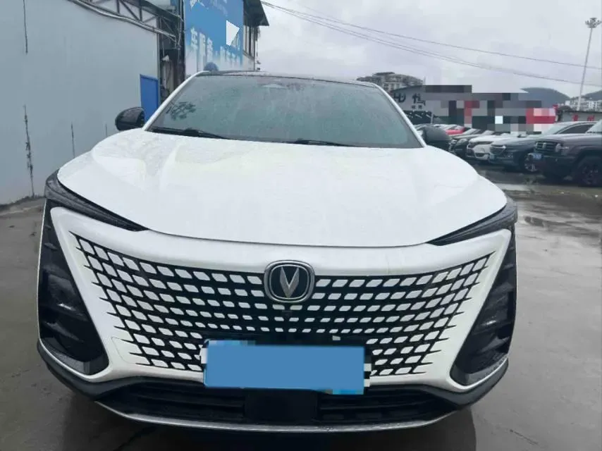 2022 ChangAn UNI-T 1.5T 188HP L4 7DCT,autocango,china used car exporter,china ev exporter,chinese used car exporter,chinese used ev exporter