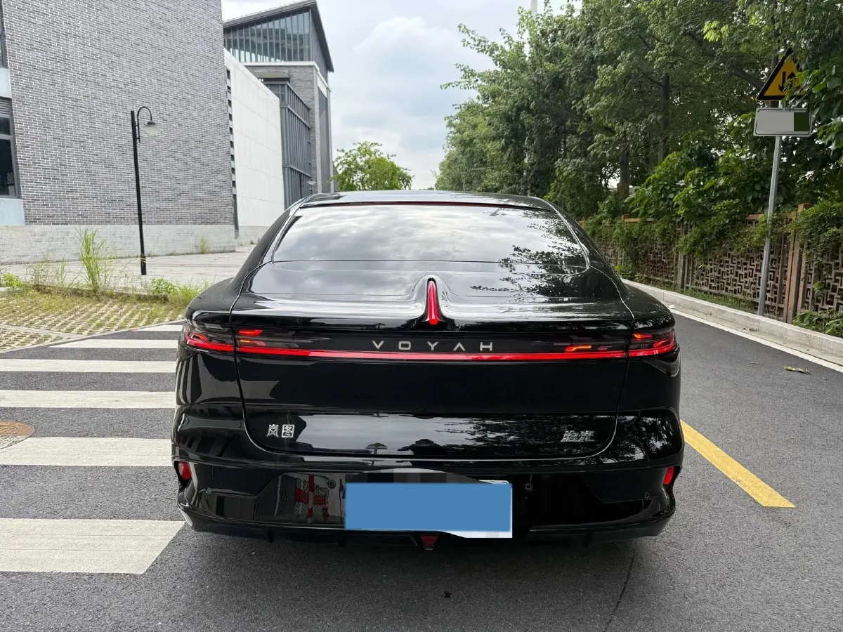 2024 Voyah ZhuiGuang 1.5T 136HP L4 PHEV 43KWH,autocango,china used car exporter,china ev exporter,chinese used car exporter,chinese used ev exporter