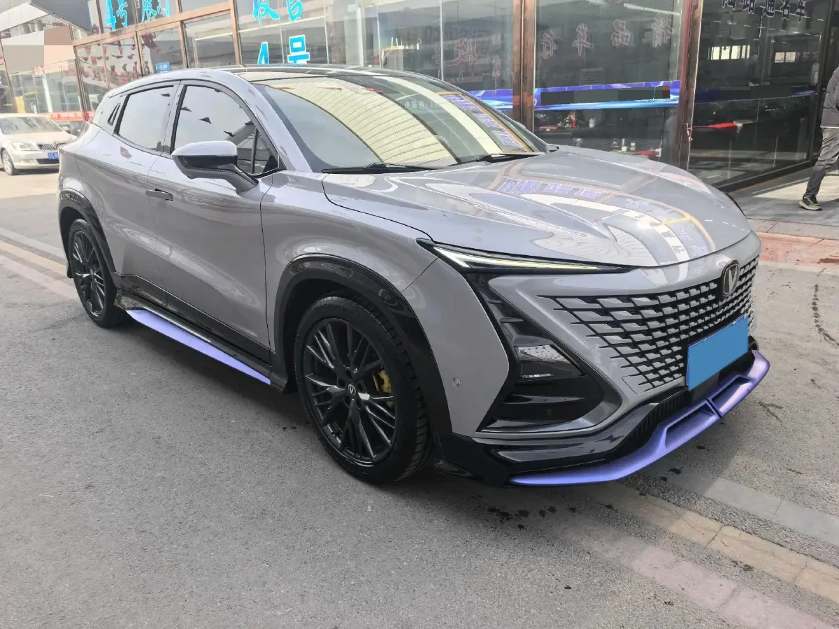 2023 ChangAn UNI-T 1.5T 188HP L4 7DCT,autocango,china used car exporter,china ev exporter,chinese used car exporter,chinese used ev exporter