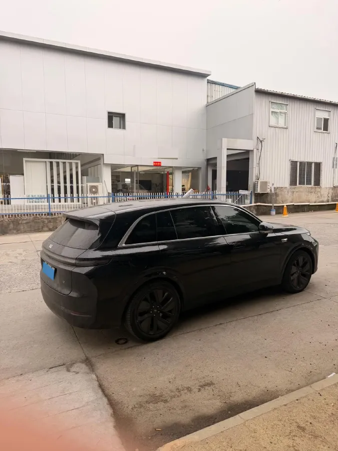 2024 Li L7 Range Extended 154HP REEV 42.8KWH,autocango,china used car exporter,china ev exporter,chinese used car exporter,chinese used ev exporter