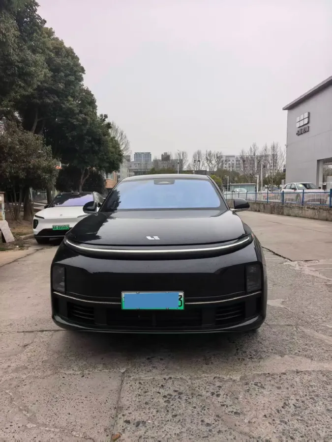 2024 Li L7 Range Extended 154HP REEV 42.8KWH,autocango,china used car exporter,china ev exporter,chinese used car exporter,chinese used ev exporter