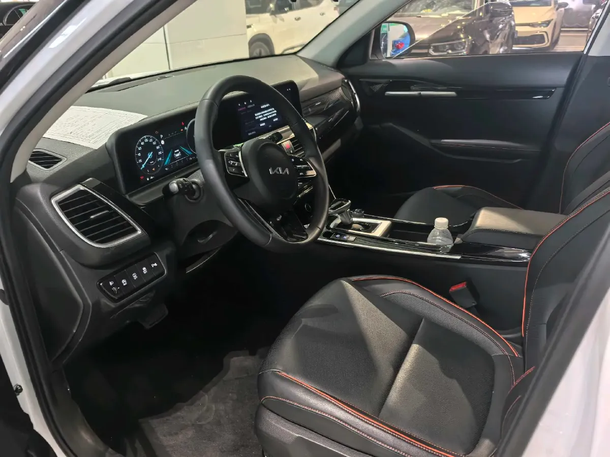 2023 Kia Seltos 1.5L 115HP L4 CVT,autocango,china used car exporter,china ev exporter,chinese used car exporter,chinese used ev exporter