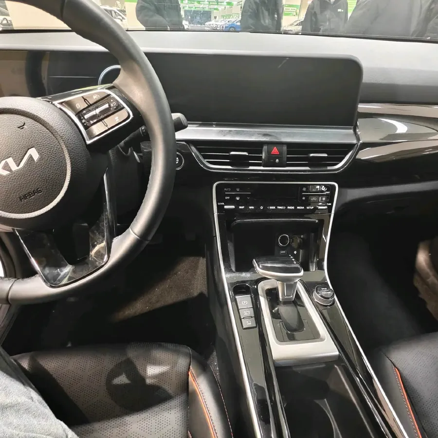 2023 Kia Seltos 1.5L 115HP L4 CVT,autocango,china used car exporter,china ev exporter,chinese used car exporter,chinese used ev exporter