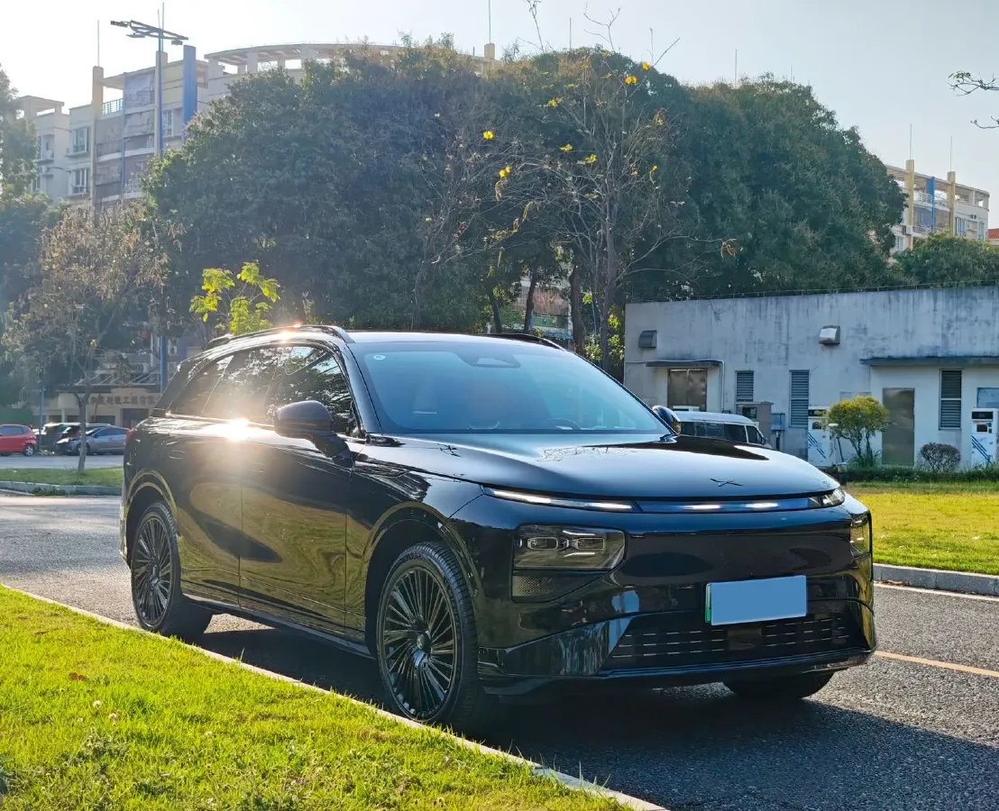 2025 Xpeng G9 BEV 79KWH,autocango,china used car exporter,china ev exporter,chinese used car exporter,chinese used ev exporter