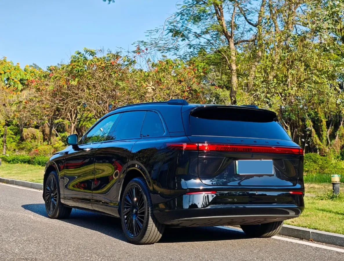 2025 Xpeng G9 BEV 79KWH,autocango,china used car exporter,china ev exporter,chinese used car exporter,chinese used ev exporter