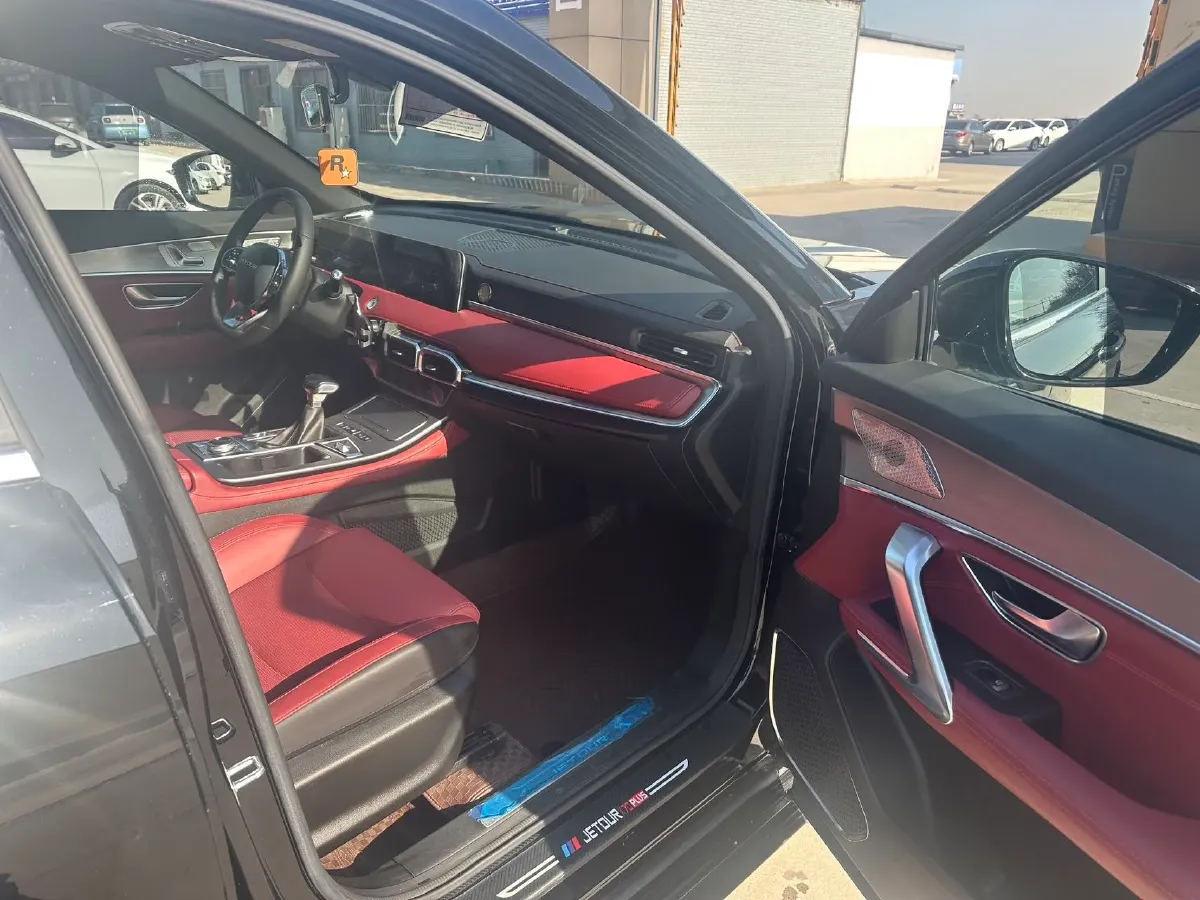 2021 Jetour X70 Plus 1.6T 197HP L4 7DCT,autocango,china used car exporter,china ev exporter,chinese used car exporter,chinese used ev exporter