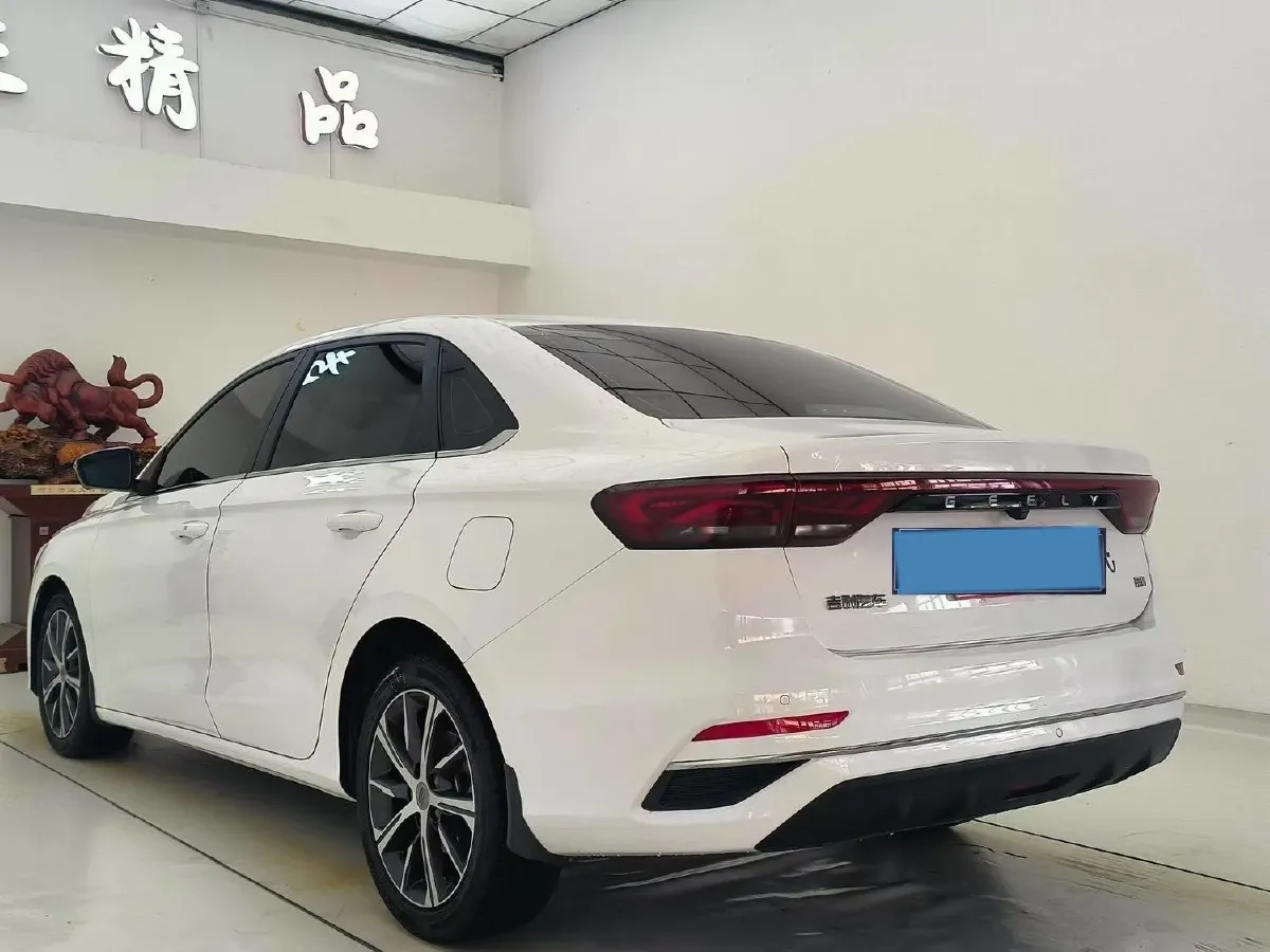 2022 Geely Emgrand 1.5L 114HP L4 CVT,autocango,china used car exporter,china ev exporter,chinese used car exporter,chinese used ev exporter