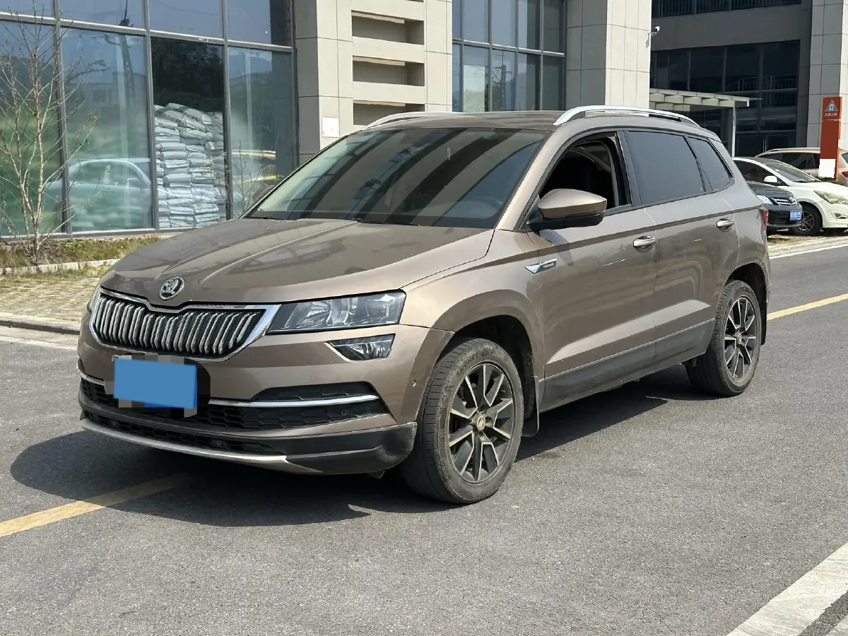 2019 Skoda Octavia 1.4T 150HP L4 7DCT,autocango,china used car exporter,china ev exporter,chinese used car exporter,chinese used ev exporter
