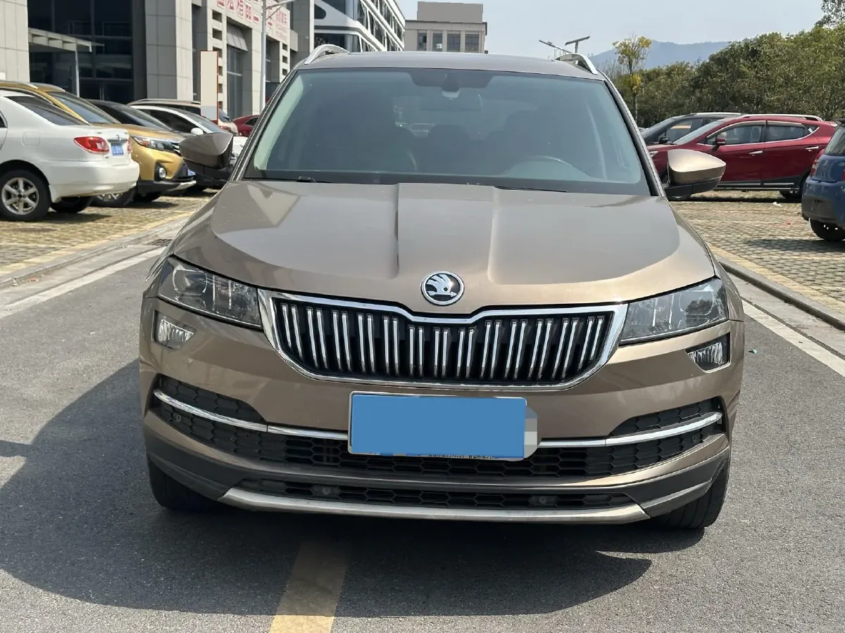 2019 Skoda Octavia 1.4T 150HP L4 7DCT,autocango,china used car exporter,china ev exporter,chinese used car exporter,chinese used ev exporter