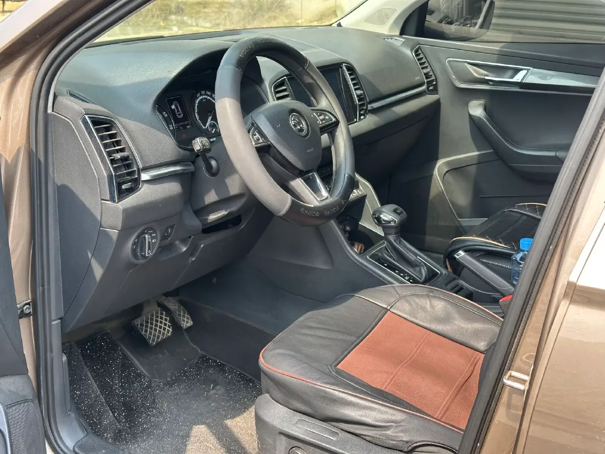 2019 Skoda Octavia 1.4T 150HP L4 7DCT,autocango,china used car exporter,china ev exporter,chinese used car exporter,chinese used ev exporter