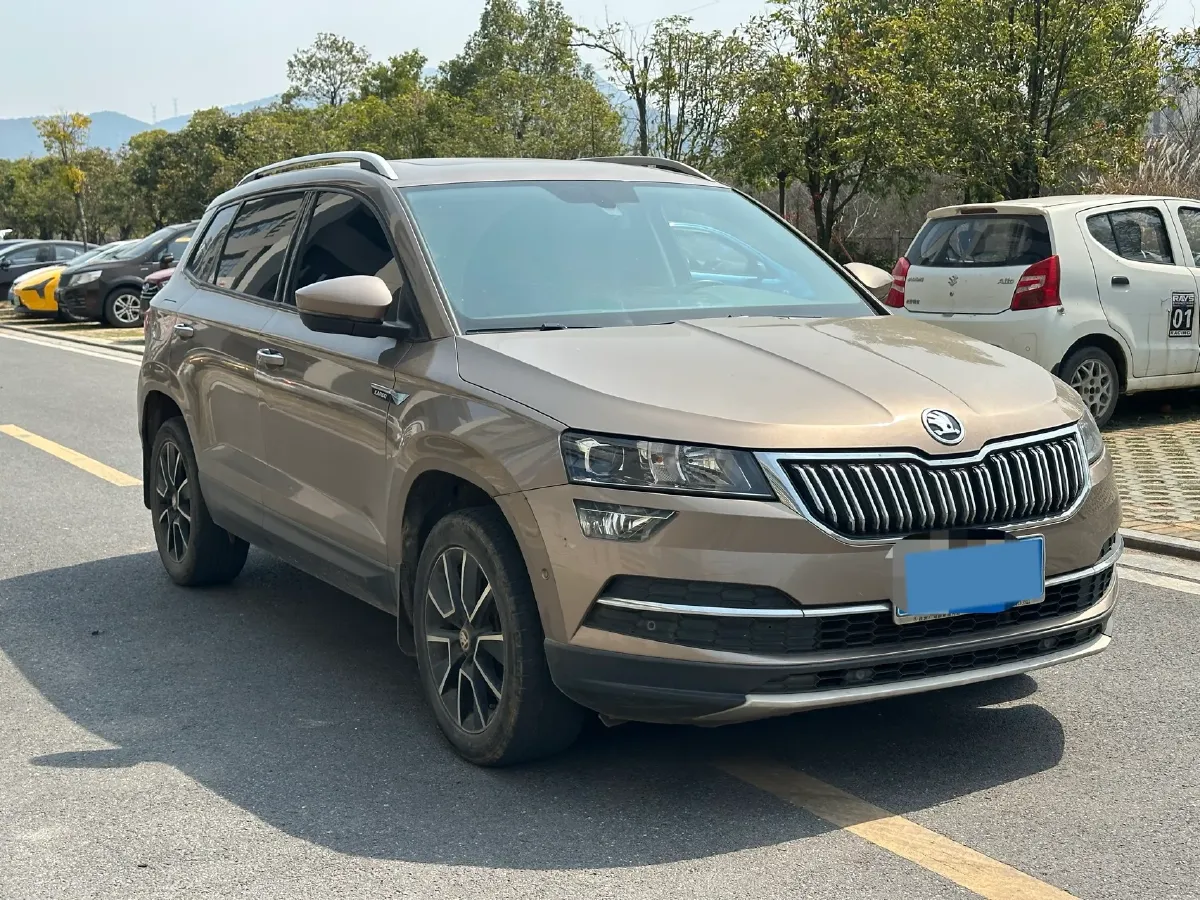 2019 Skoda Octavia 1.4T 150HP L4 7DCT,autocango,china used car exporter,china ev exporter,chinese used car exporter,chinese used ev exporter