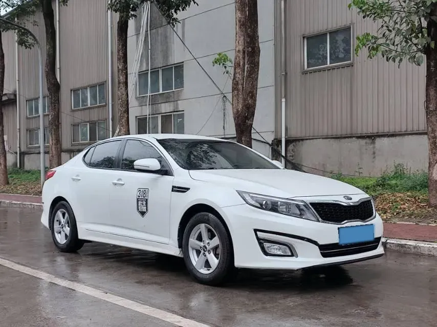 2015 Kia K5 2.0L 162HP L4 6AT,autocango,china used car exporter,china ev exporter,chinese used car exporter,chinese used ev exporter