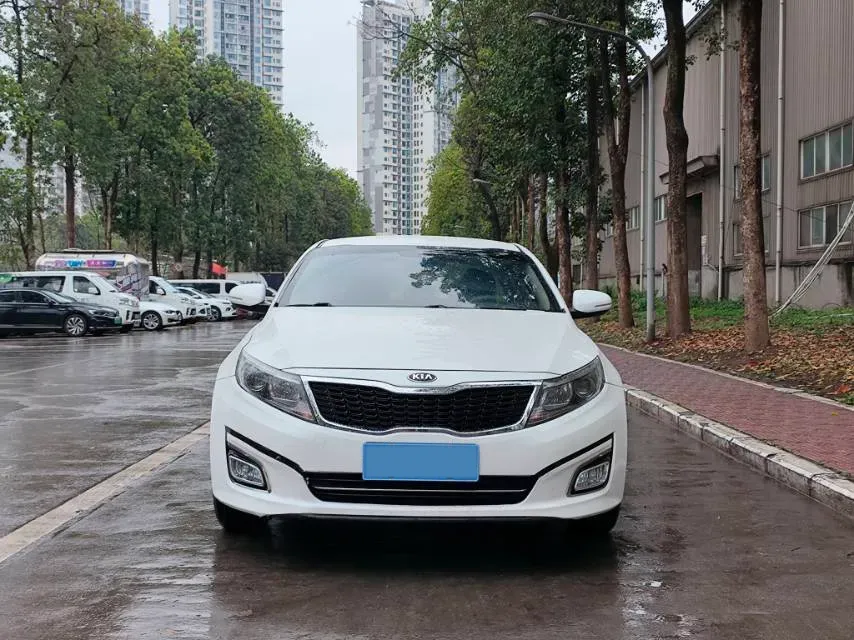 2015 Kia K5 2.0L 162HP L4 6AT,autocango,china used car exporter,china ev exporter,chinese used car exporter,chinese used ev exporter