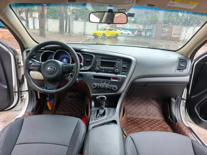 2015 Kia K5 2.0L 162HP L4 6AT,autocango,china used car exporter,china ev exporter,chinese used car exporter,chinese used ev exporter